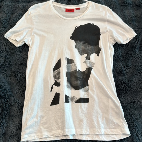 “Two Face” Hugo Boss Classic Tee - Picture 3 of 3